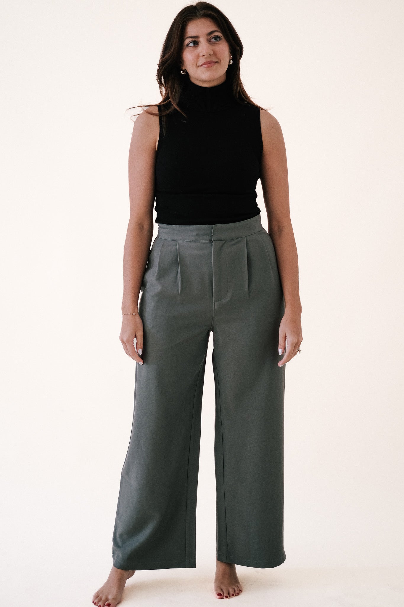 Ever New Petite tailored wide leg pants in olive | ASOS