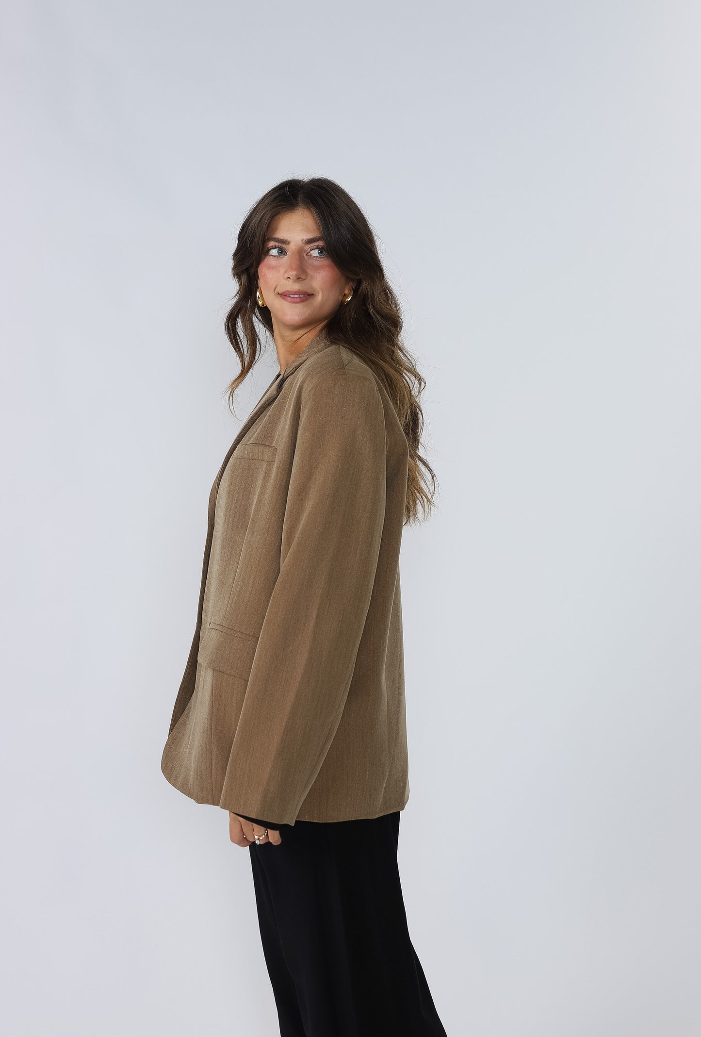 Kerry Oversized Herringbone Blazer (Khaki)