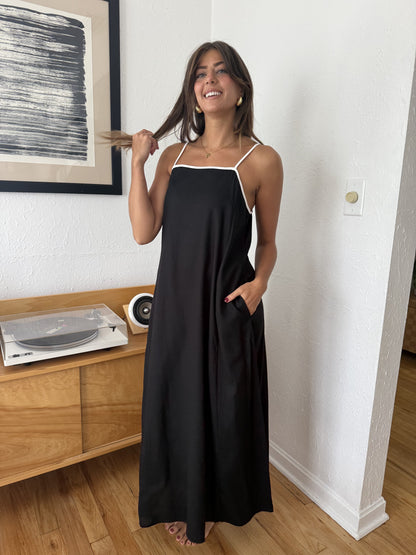 Things Between Giana Linen Sleeveless Maxi Dress (Black)