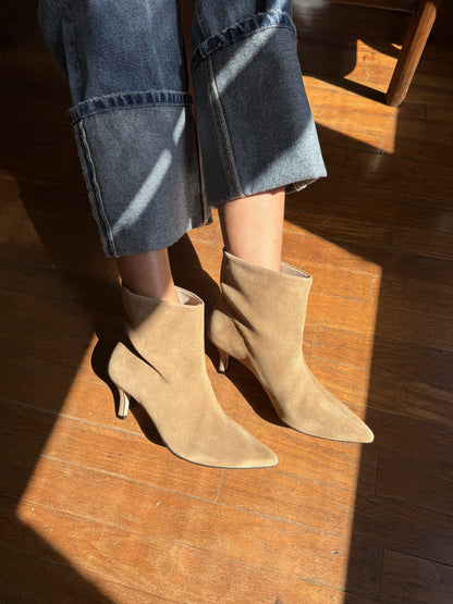 Matisse Sicily Hazelnut Suede Boots