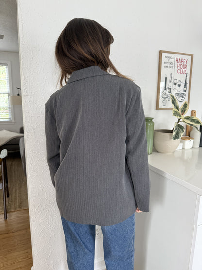 Kerry Oversized Herringbone Blazer (Grey)