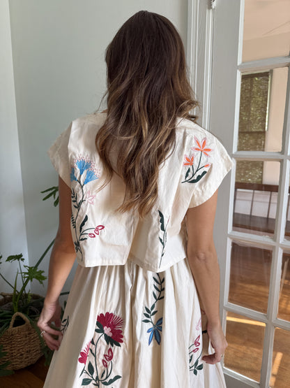 Lacey Floral Embroidered Cream Crop Top