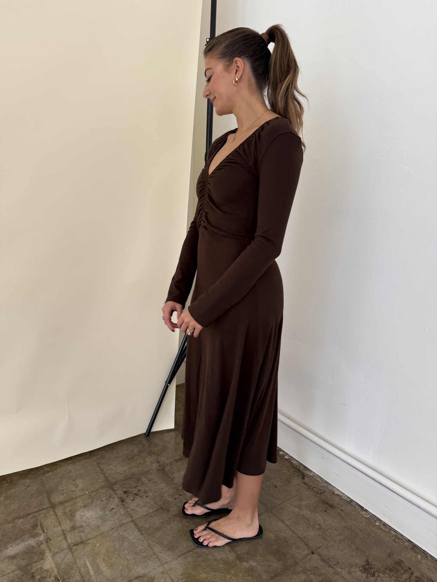 FRNCH Maggie Chocolate Shirred Soft Knit Long Sleeve Midi Dress