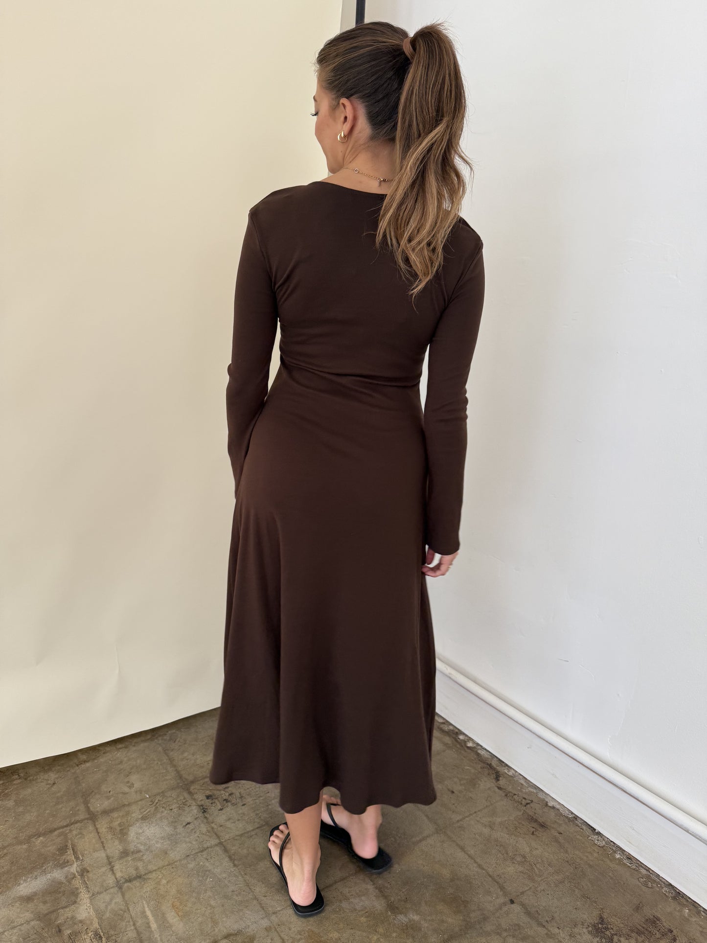 FRNCH Maggie Chocolate Shirred Soft Knit Long Sleeve Midi Dress