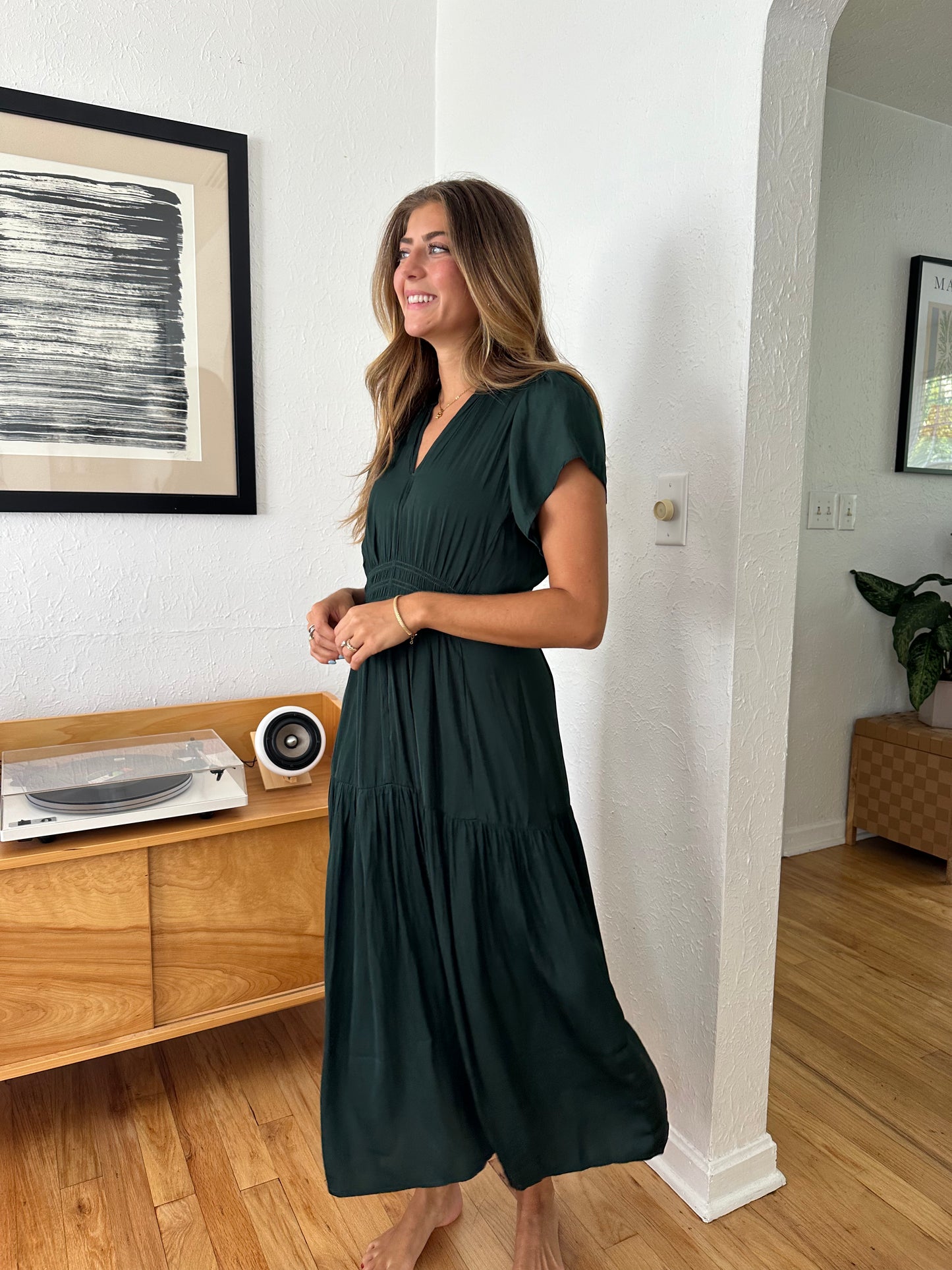 Karter Satin Smocked Midi Dress (Emerald)