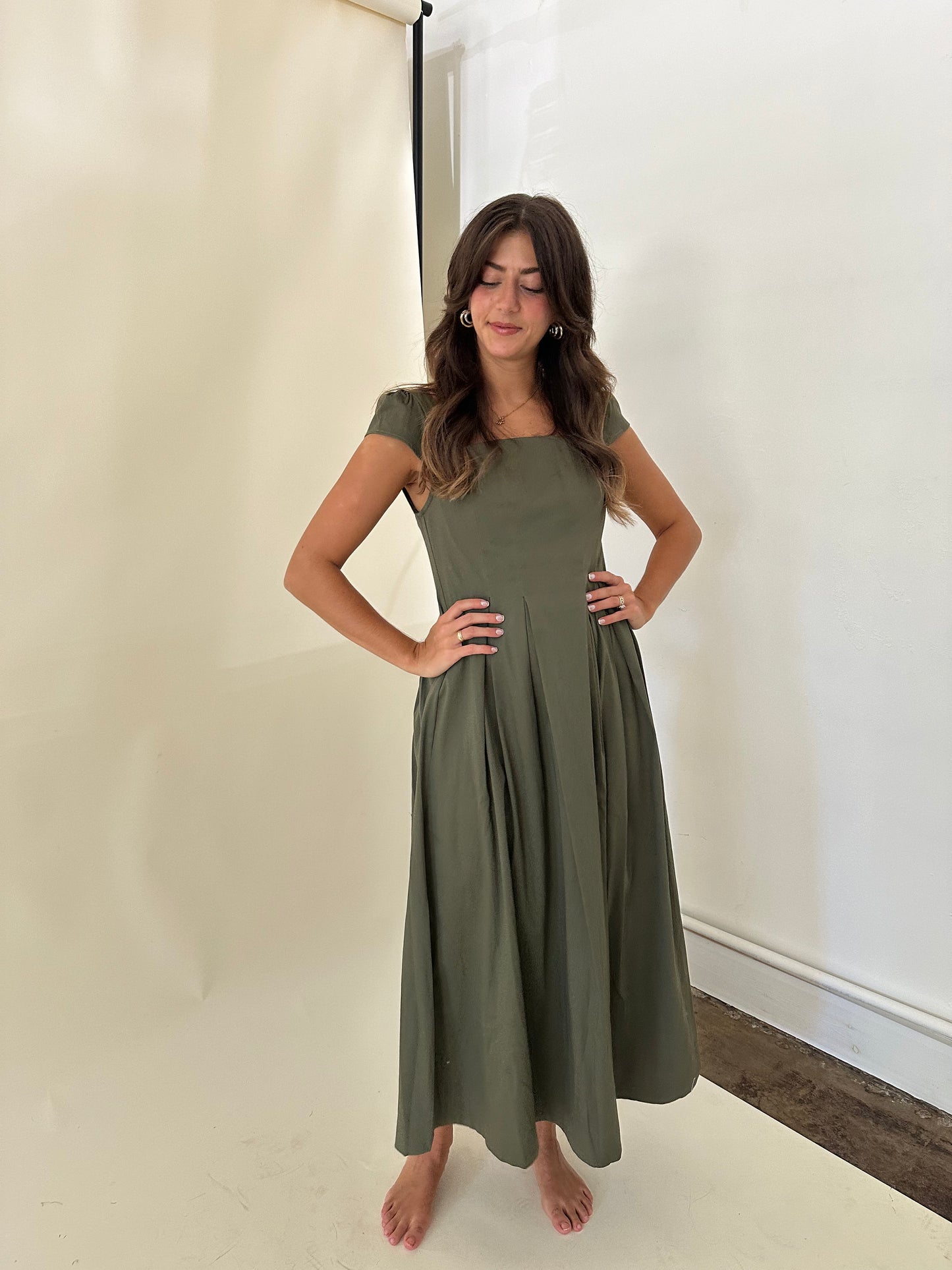 Dorothy Olive Cotton Cap Sleeve Cinched Maxi Dress