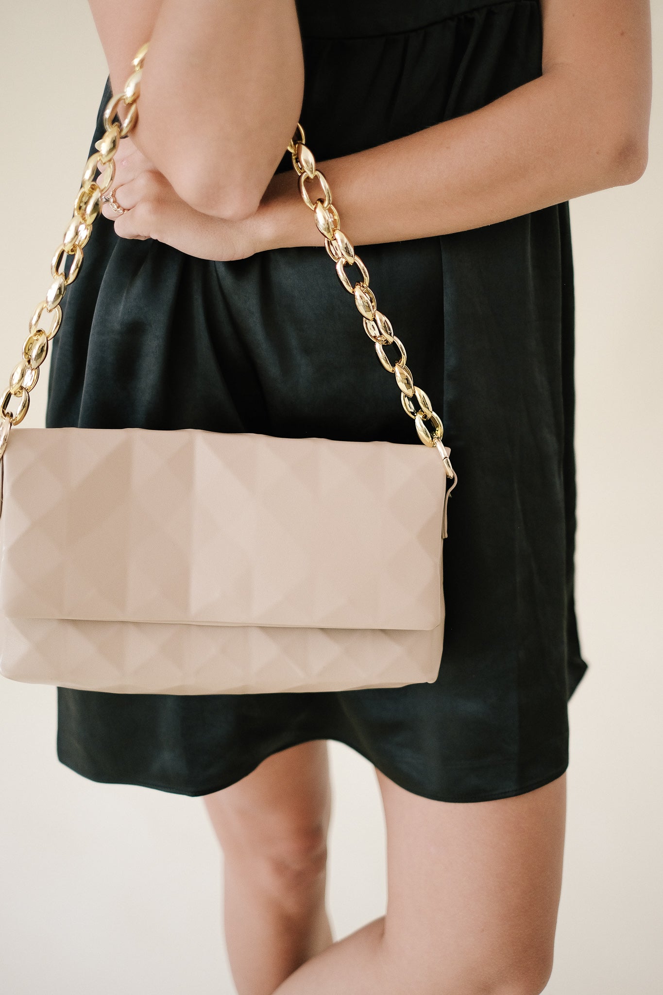 Zara embossed best sale chain bag